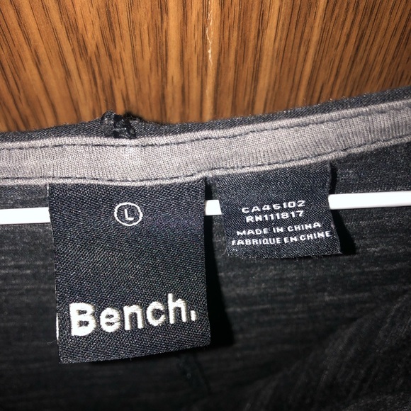 Bench Dress ! - Picture 2 of 4